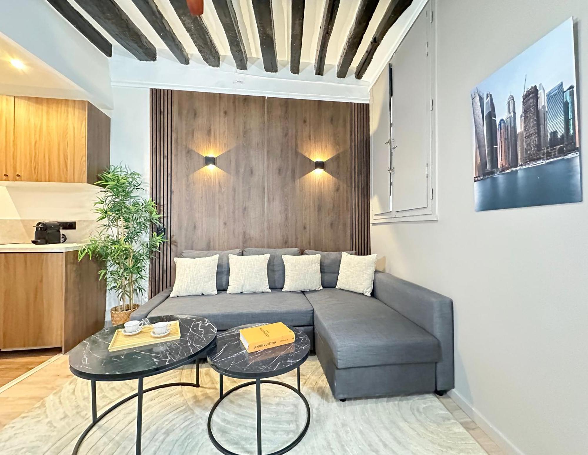 Chic Louvre Apartment Париж Экстерьер фото